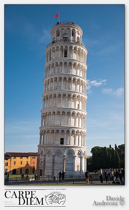 Tower of Pisa.jpg